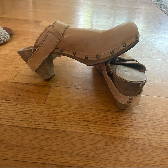 Authentic Swedish clogs - Picture 1 of 6